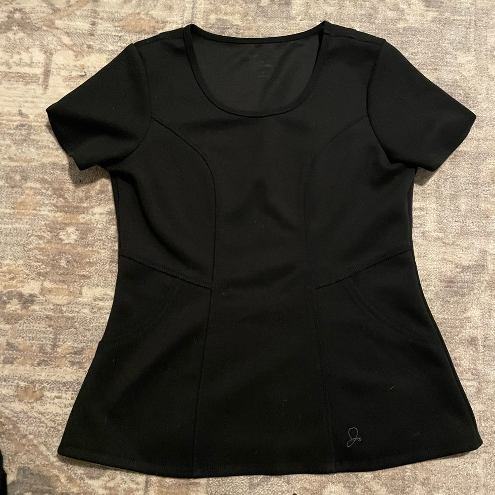 Jannuu slim fit scrub top